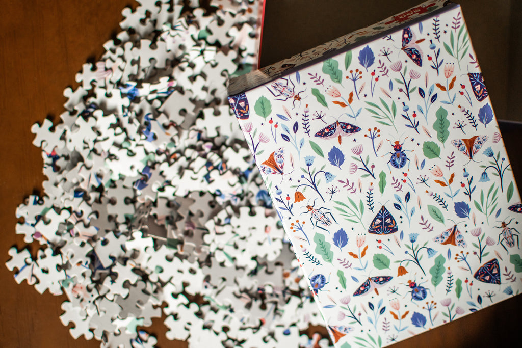 Blooms and Beetles - 500 Piece Jigsaw Puzzle