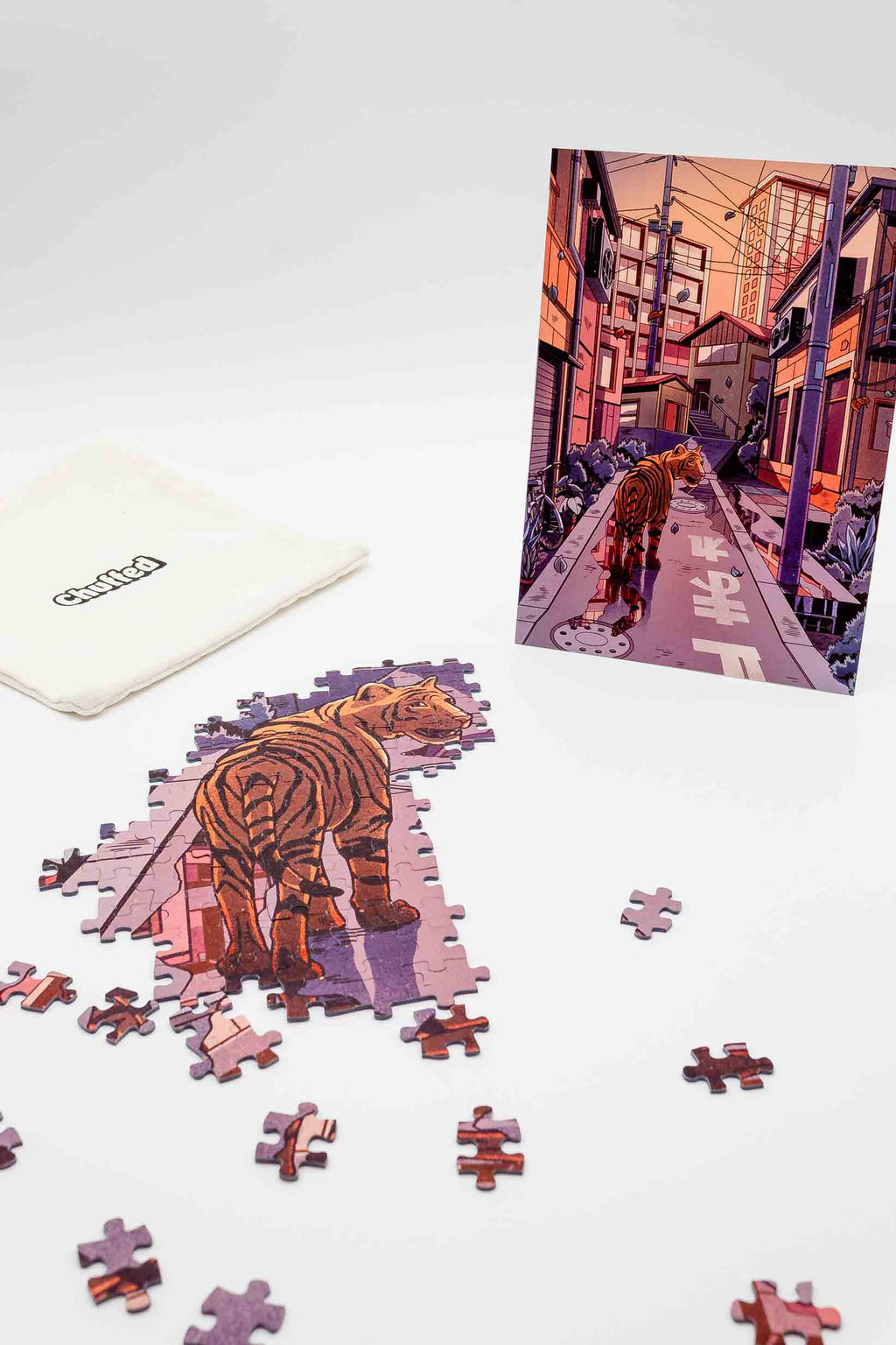 Urban Jungle - 1000 Piece Jigsaw Puzzle